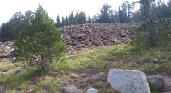 Rock pile high up on the trail. 