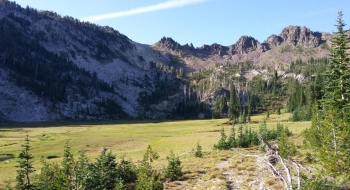 Burger Meadow with Sand Pass above it to the top left.