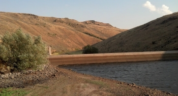 You can ride to the dam at Theif Valley Reservoir