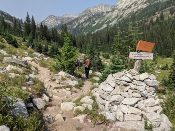 Looking Glass Lake Trail intersection