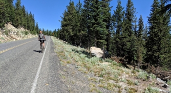 Hard to find trail start on the right. 