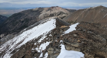 View north from Sacajawea Summit