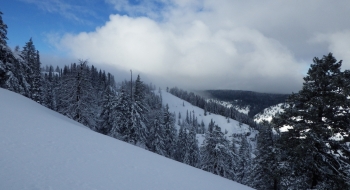 A peek at a different ridge to the north.