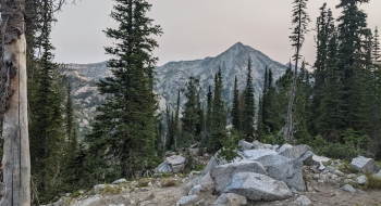 Just before Bear Lake there is a nice viewpoint, with Needle Point seen here.